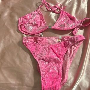 Bikini Pink